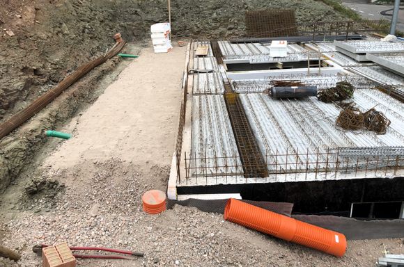 Verfülltes Kellergeschoss vor der Deckenbetonage